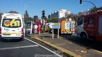 Un muerto y dos heridos en un accidente de tráfico en Sevilla capital