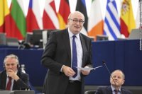 El comisario europeo de Agricultura participa este lunes en Sevilla en un 'Diálogo Ciudadano'