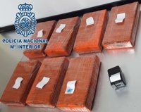 Detenido en Toledo y Madrid un grupo que introducía droga en maletas de pasajeros de Colombia