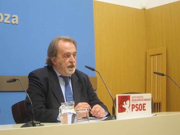 Carlos Pérez Anadón (PSOE)                       