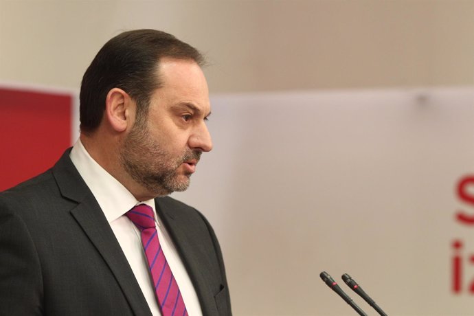 Rueda de prensa de José Luis Ábalos en la sede del PSOE