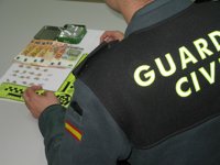 Cuatro detenidos en una operación con un punto de venta de heroína desarticulado en Cangas