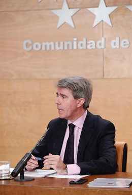 Notas, Fotografías Y Audios (De Ángel Garrido), De Consejo De Gobierno