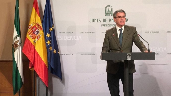 El portavoz del Gobierno andaluz, Juan Carlos Blanco, en rueda de prensa