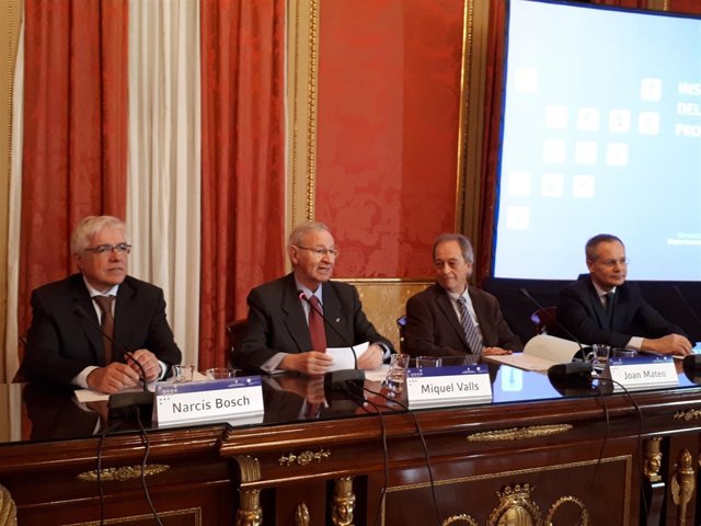 N.Folch, M.Valls, J.Mateo y X.Vidal Folch