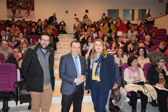 Ruiz Espejo y Gonzalez reunión subvenciones proyectos sociales