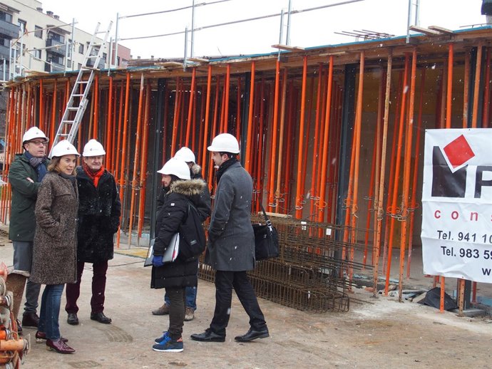 Visita a la ludoteca de La Cava   