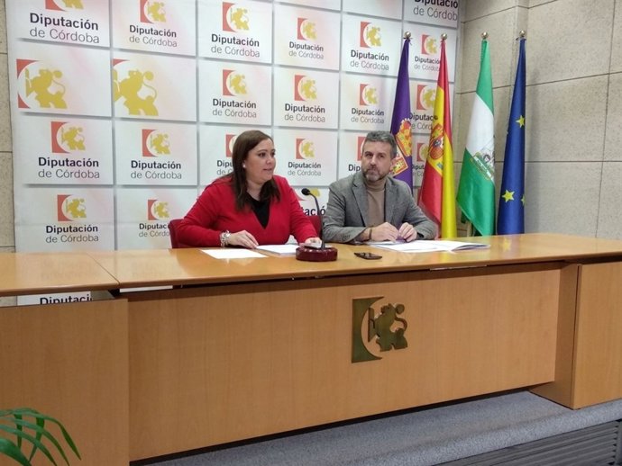 Carrillo y Sánchez, durante lal rueda de prensa