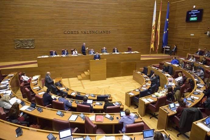 Pleno de Corts Valencianes 