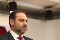 Ábalos resta importancia a las ausencias de Susana Díaz, Armengol y Ximo Puig en el Comité Federal