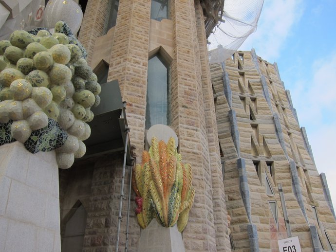 Detall de la façana de la basílica de la Sagrada Família 