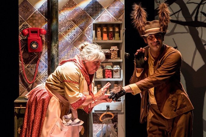 Nota Teatro Cánovas