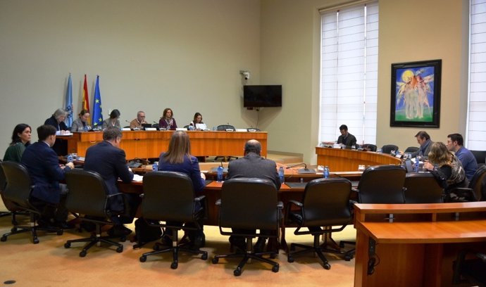 Reunión de la comisión primera en el Parlamento de Galicia