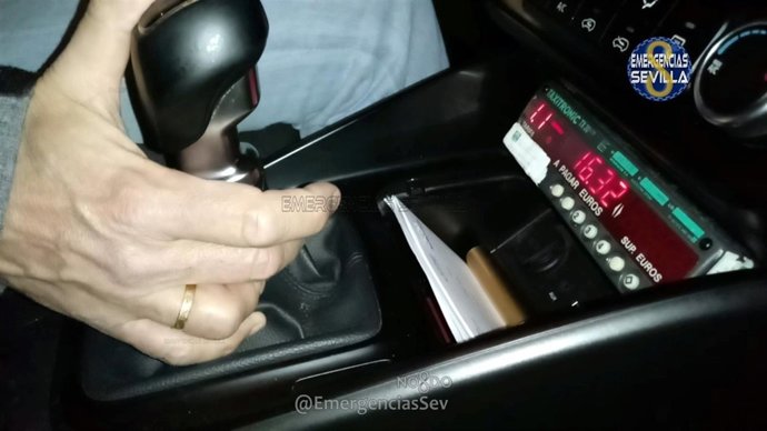 Operación de la Policía Local sobre irregularidades en taxímetros