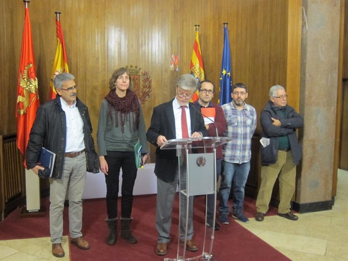 El alcalde de Zaragoza comparece tras el consejo de administración de Ecociudad