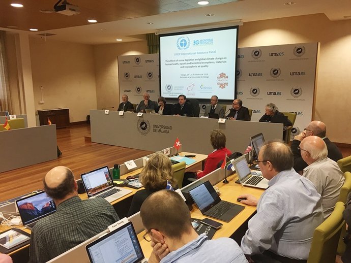 Expertos de 13 países panel de cambio climatico de naciones unidas  uma universi