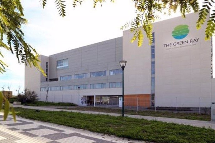 Edificio green ray pta by uma tecnologico educación universidad innovación