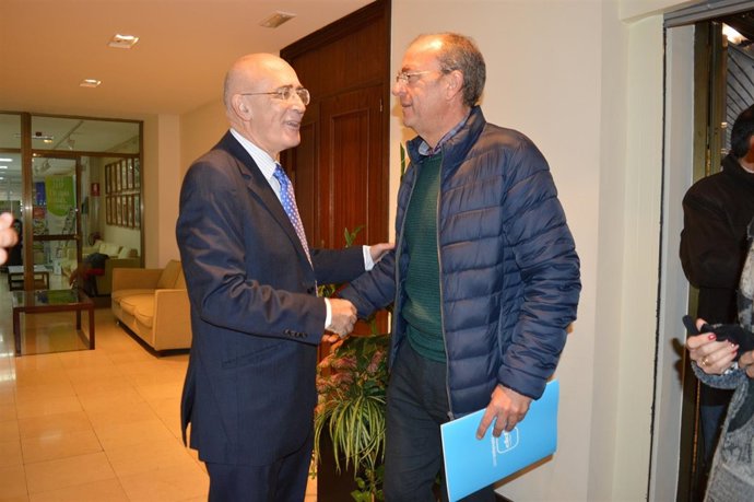 Nota De Prensa Y Fotografías Pp Extremadura