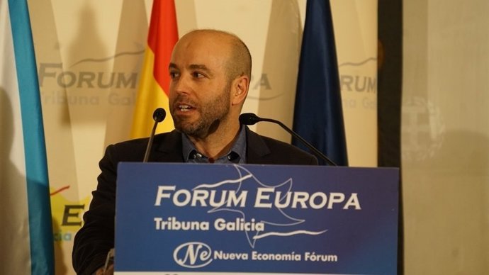 Luís Villares en el desayuno de Fórum Europa