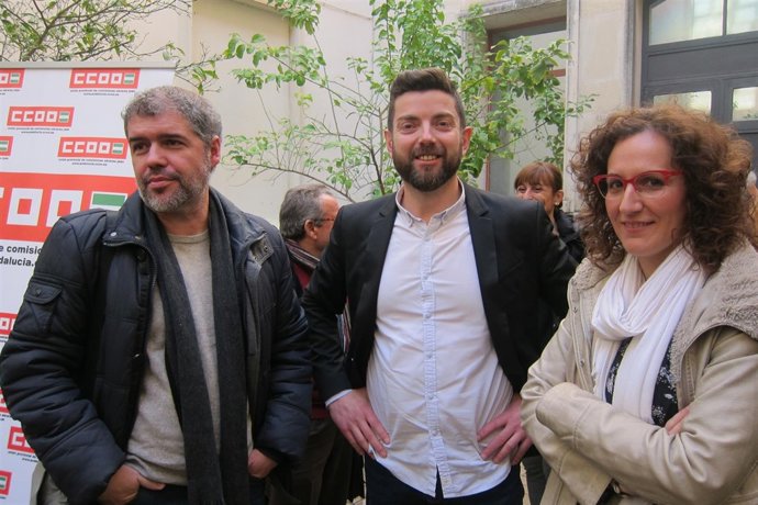 Unai Sordo, junto a Francisco Cantero y Nuria López.