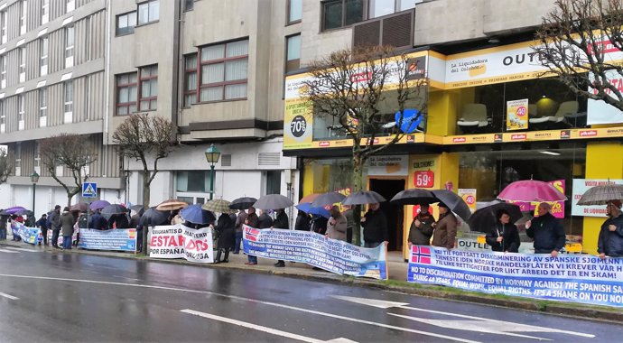 Manifestación de Long Hope reivindicando sus pensiones en Noruega