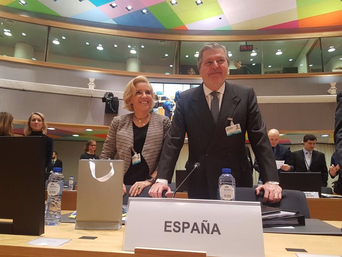Méndez de Vigo en el Consejo de Ministros de Educación de la UE