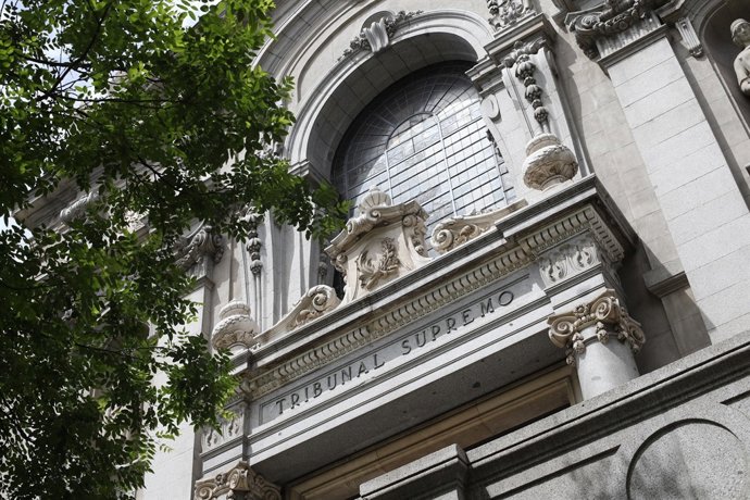 Façana del Tribunal Suprem