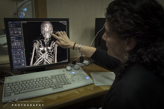 Resultado de imagen de investigadores sobre momias