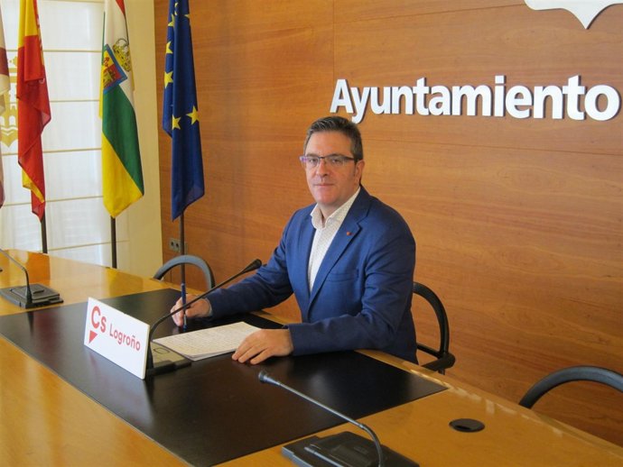                   Julián San Martín (Cs)             