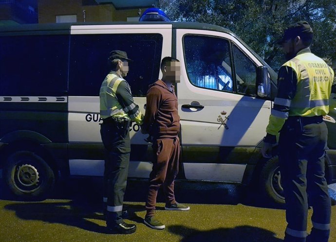 La Guardia Civil Detiene A Un Conductor Fugado De Un Control Por Conducción Teme