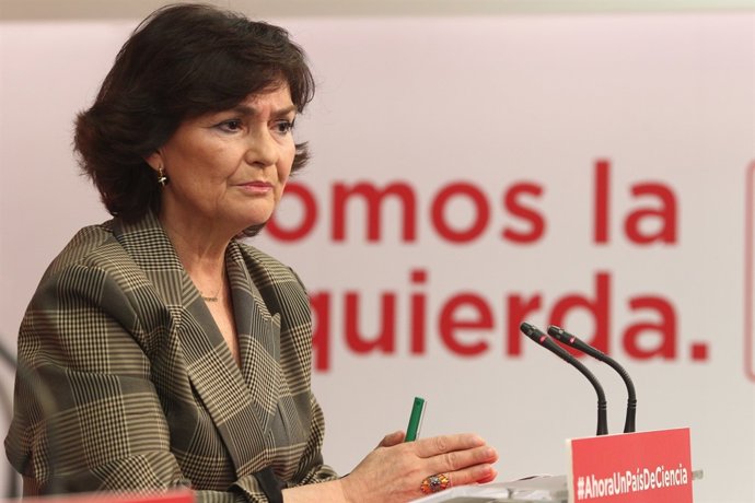 Roda de premsa a la seu del PSOE de Carmen Calvo