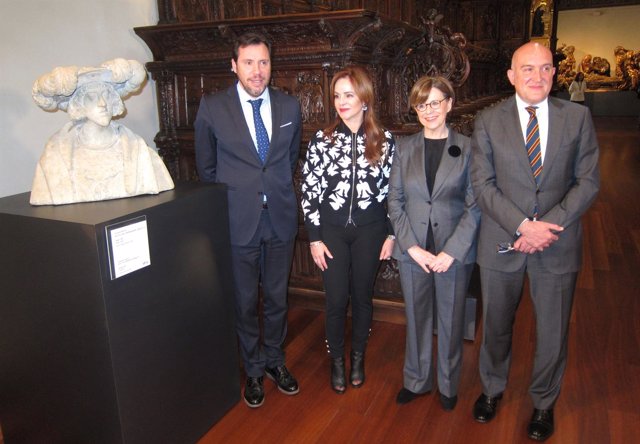 Puente, Silvia Clemente, María Bolaños y Jesús Julio Carnero, en San Gregorio