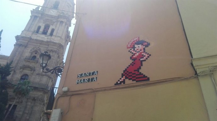 Gitana. Artista Invader. Málaga. Palacio Episcopal