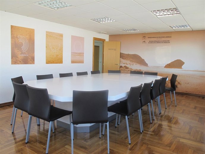 [L Comunicacion.Almeria.Dgob] Nota. La Mediación Del Sercla Permite Recuperar 21