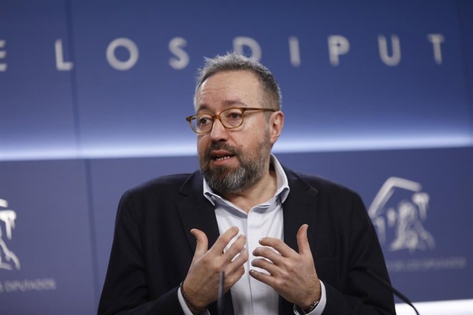 Rueda de prensa de Juan Carlos Girauta en el Congreso