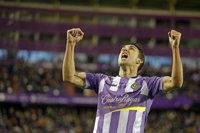 El Valladolid frena la racha de un combativo Huesca