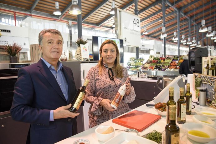 Aceites 'Castillo de Tabernas' ha sido la última empresa en 'Almería Cocina'.