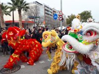 Barcelona celebra el Año Nuevo Chino con un desfile y actividades en el paseo Lluís Companys