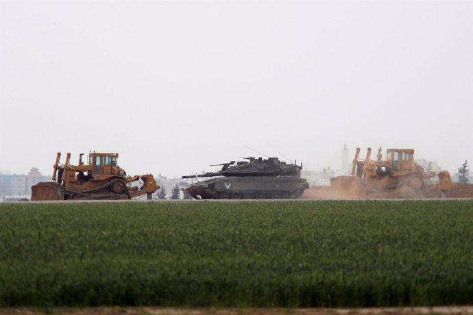 Tanque israelí en el sur de Gaza
