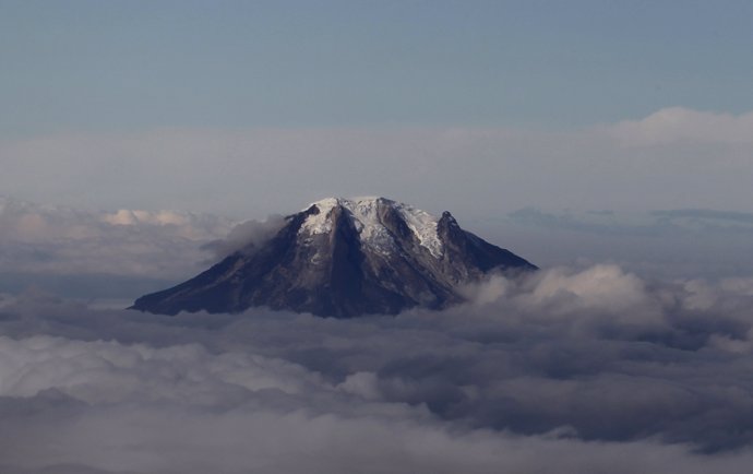 An aerial view of Nevado del Tolima volcano located in Tolima April 10, 2013.  R