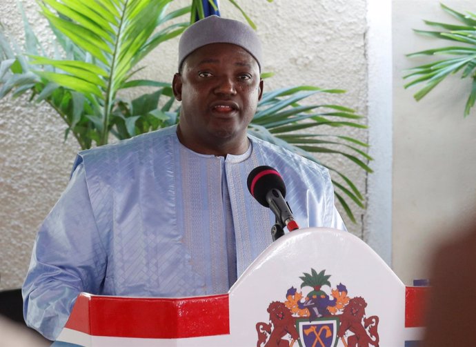 El presidente de Gambia, Adama Barrow