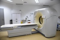 Sanidad suspende la comercialización de un medicamento utilizado como contraste en resonancias magnéticas
