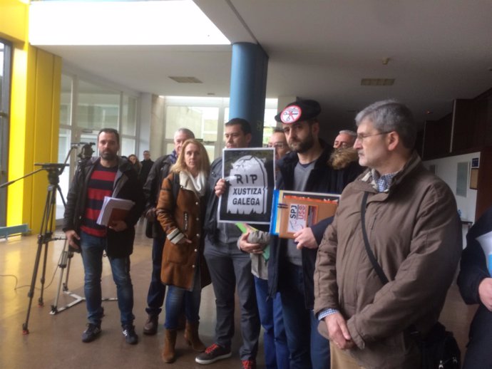 Reunión por la huelga en la Justicia en Galicia.