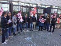 Los 12 trabajadores de Amaranto exigen a la empresa que abone sus nóminas de diciembre y enero