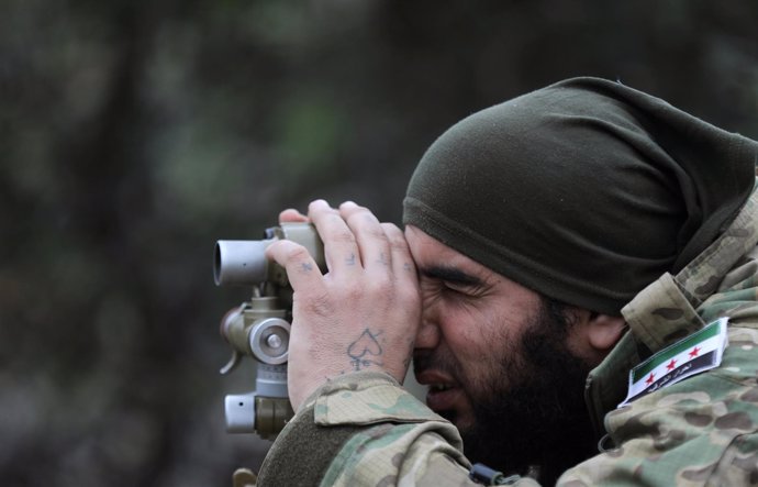 Combatiente del ELS, grupo rebelde sirio apoyado por Turquía