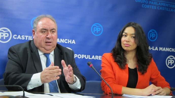 Vicente Tirado y Claudia Alonso         