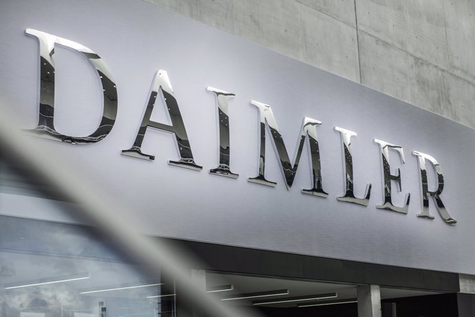 Logotipo de Daimler
