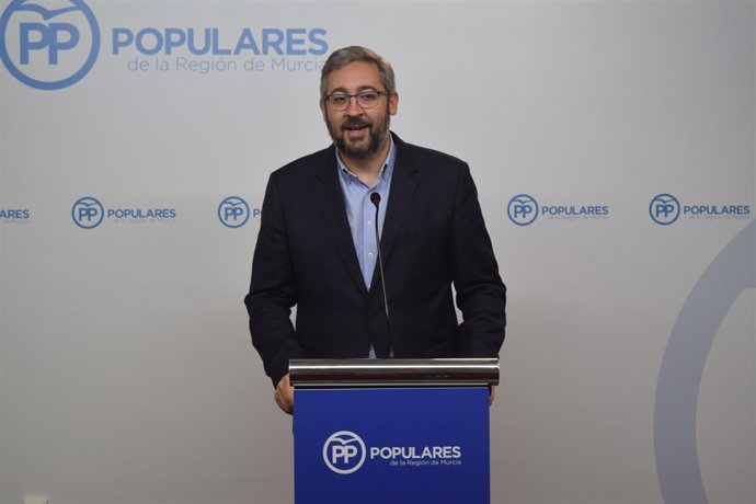 VÍCTOR MARTÍNEZ PORTAVOZ PP