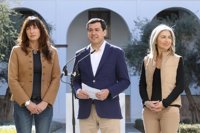 Moreno acusa a Cs de "abrir la puerta a todo el mundo por sus ansias de poder y de llegar a las instituciones"