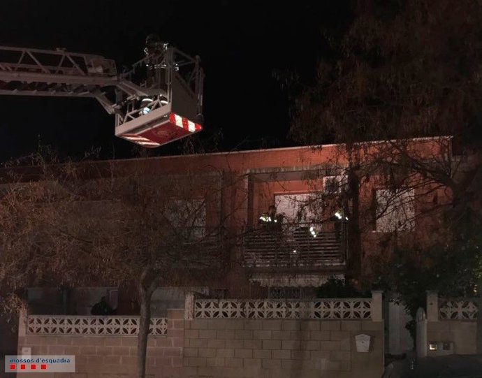 Detenido un ladrón robando en una casa en Tarragona